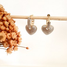 Brinco argola pingente coração