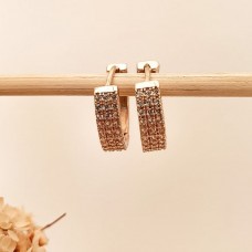 Brinco argolinha em Zircônia