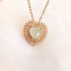 Colar coração com micro zircônias e Zircônia grande verde água